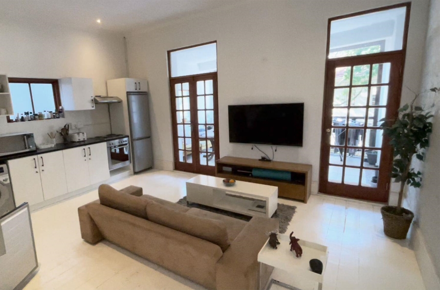 To Let 6 Bedroom Property for Rent in Sea Point Western Cape